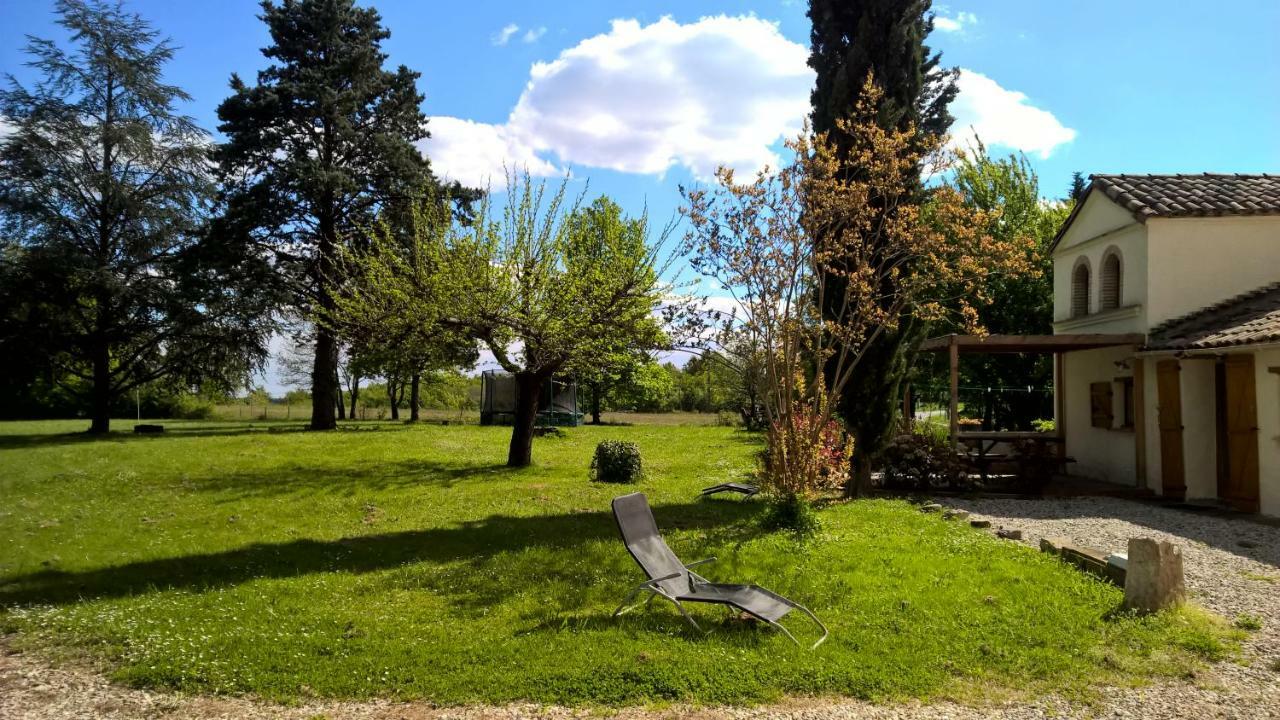 La Forestiere Pigeonnier Monclar-de-Quercy Exteriör bild
